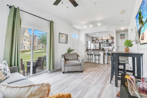 Adosado en venta en Kissimmee, Florida, 4 dormitorios, 136.57 m2 № 1903504 - foto 14