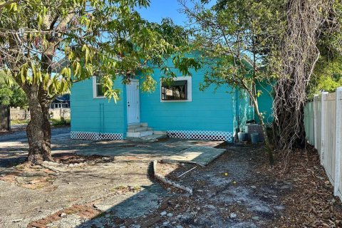 Villa ou maison à vendre à Tampa, Floride: 3 chambres, 102.94 m2 № 2265374 - photo 6