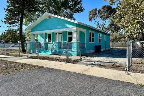 Villa ou maison à vendre à Tampa, Floride: 3 chambres, 102.94 m2 № 2265374 - photo 3