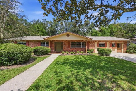 Villa ou maison à Gainesville, Floride 4 chambres, 244.15 m2 № 2366991
