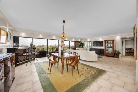 Condominio en venta en Miami, Florida, 2 dormitorios, 181.16 m2 № 1867088 - foto 8