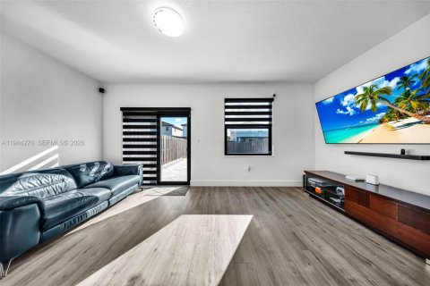 Townhouse in Homestead, Florida 3 bedrooms, 153.38 sq.m. № 2000912 - photo 8