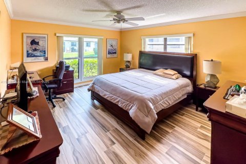 House in Boynton Beach, Florida 2 bedrooms, 130.06 sq.m. № 1745919 - photo 12