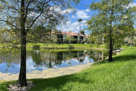 Condo in Pompano Beach, Florida, 2 bedrooms  № 1860349 - photo 16