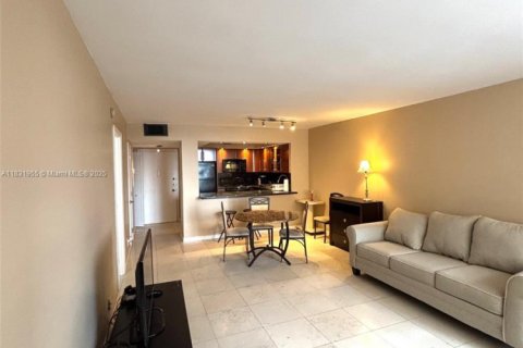 Снять в аренду кондоминиум в Халландейл-Бич, Флорида 1 спальня, 62.43м2, № 2005241 - фото 19