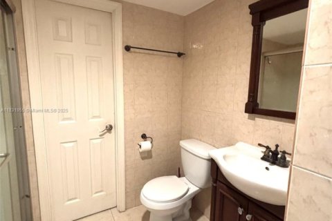 Снять в аренду кондоминиум в Халландейл-Бич, Флорида 1 спальня, 62.43м2, № 2005241 - фото 14