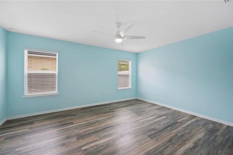 House in Lakeland, Florida 4 bedrooms, 173.36 sq.m. № 1771772 - photo 16