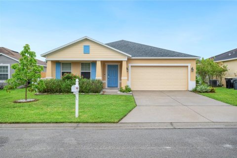 House in Lakeland, Florida 4 bedrooms, 173.36 sq.m. № 1771772 - photo 4