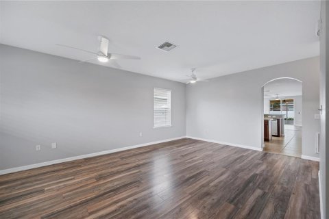 House in Lakeland, Florida 4 bedrooms, 173.36 sq.m. № 1771772 - photo 8