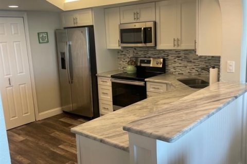 Condominio en alquiler en Clearwater, Florida, 2 dormitorios, 106.84 m2 № 1873060 - foto 12