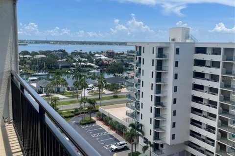 Condominio en alquiler en Clearwater, Florida, 2 dormitorios, 106.84 m2 № 1873060 - foto 17