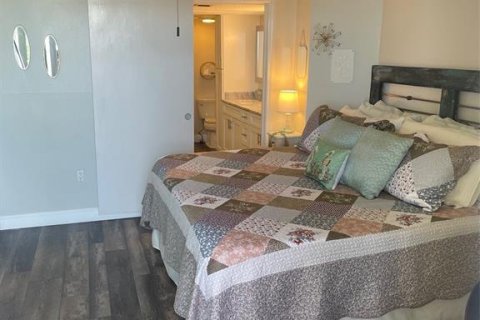 Condominio en alquiler en Clearwater, Florida, 2 dormitorios, 106.84 m2 № 1873060 - foto 18