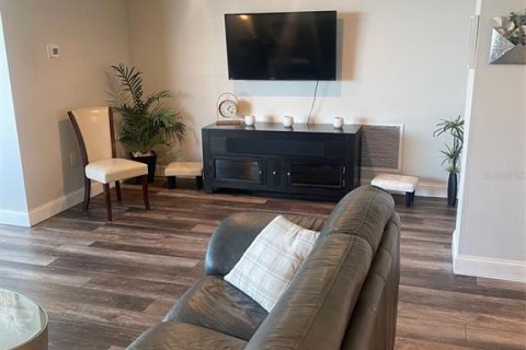 Condominio en alquiler en Clearwater, Florida, 2 dormitorios, 106.84 m2 № 1873060 - foto 6