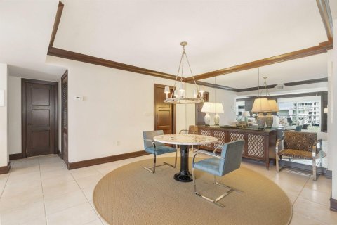 Copropriété à louer à Palm Beach, Floride: 2 chambres, 129.6 m2 № 2250083 - photo 8