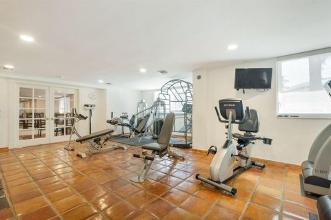 Copropriété à louer à Palm Beach, Floride: 2 chambres, 129.6 m2 № 2250083 - photo 23