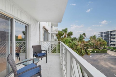 Copropriété à louer à Palm Beach, Floride: 2 chambres, 129.6 m2 № 2250083 - photo 14