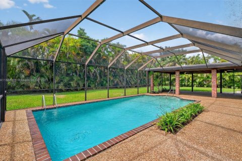House in Palmetto Bay, Florida 4 bedrooms, 191.94 sq.m. № 1880207 - photo 27