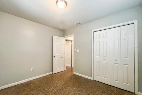 Villa ou maison à louer à Tampa, Floride: 4 chambres, 106.84 m2 № 2419958 - photo 9