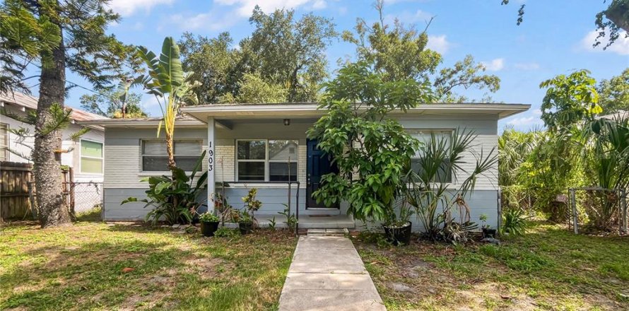 Villa ou maison à Tampa, Floride 4 chambres, 106.84 m2 № 2419958