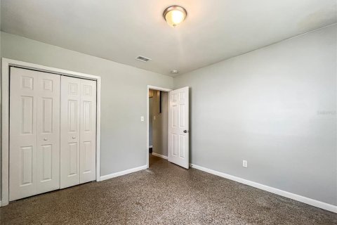 Villa ou maison à louer à Tampa, Floride: 4 chambres, 106.84 m2 № 2419958 - photo 11
