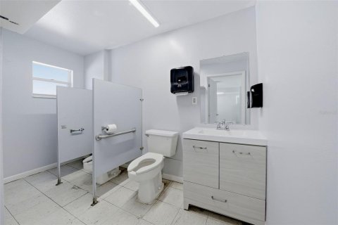 Commercial property in Clearwater, Florida 244.05 sq.m. № 2122997 - photo 20