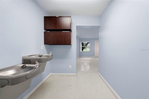 Commercial property in Clearwater, Florida 244.05 sq.m. № 2122997 - photo 24
