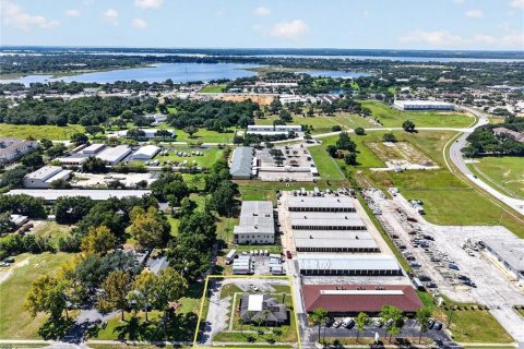 Commercial property in Eustis, Florida 225.38 sq.m. № 2377721 - photo 2