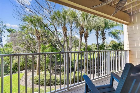 Condo in Treasure Island, Florida, 2 bedrooms  № 1907521 - photo 17