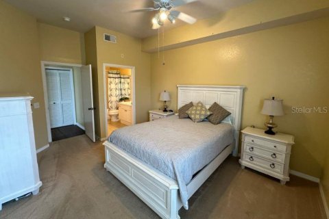 Condo in Sarasota, Florida, 3 bedrooms  № 1684628 - photo 10