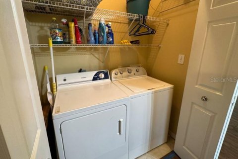 Condo in Sarasota, Florida, 3 bedrooms  № 1684628 - photo 15