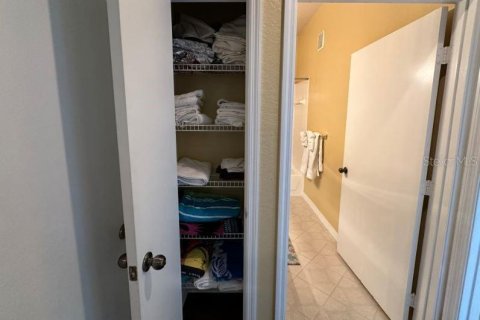 Condominio en alquiler en Sarasota, Florida, 3 dormitorios, 127.83 m2 № 1684628 - foto 14