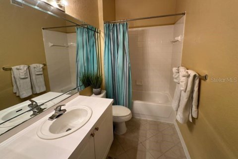 Condo in Sarasota, Florida, 3 bedrooms  № 1684628 - photo 7