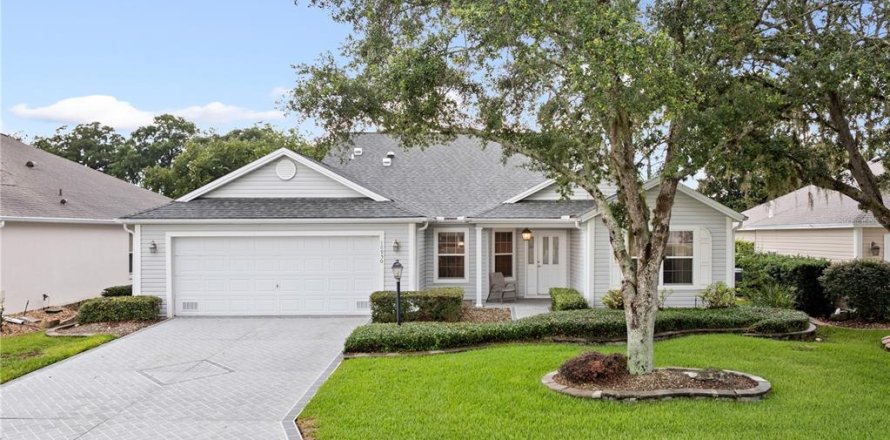 Villa ou maison à The Villages, Floride 3 chambres, 249.63 m2 № 1828096
