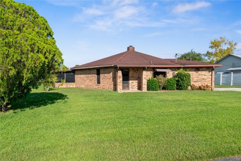 House in Kissimmee, Florida 2 bedrooms, 122.63 sq.m. № 1884940 - photo 17