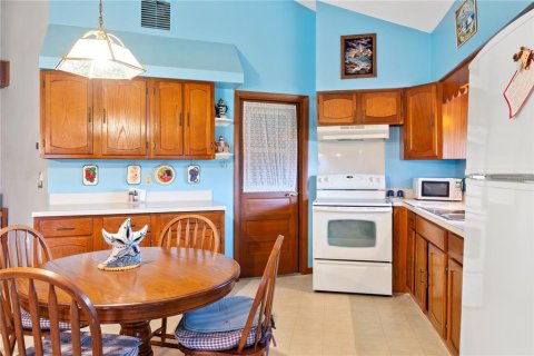 House in Kissimmee, Florida 2 bedrooms, 122.63 sq.m. № 1884940 - photo 14