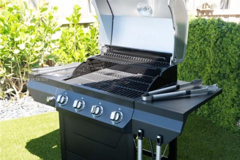 Villa ou maison à louer à Pompano Beach, Floride: 3 chambres, 136.57 m2 № 1967929 - photo 4