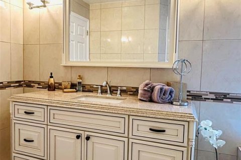 Купить виллу или дом в Киссимми, Флорида 10 комнат, 262.26м2, № 2204762 - фото 15