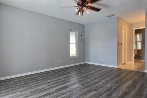 Casa en alquiler en Orlando, Florida, 3 dormitorios, 156.45 m2 № 2421629 - foto 6