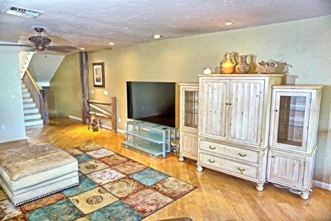 Condo in Lutz, Florida, 2 bedrooms  № 2204860 - photo 7
