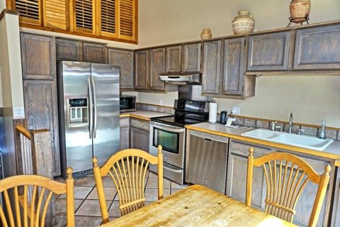 Condo in Lutz, Florida, 2 bedrooms  № 2204860 - photo 15