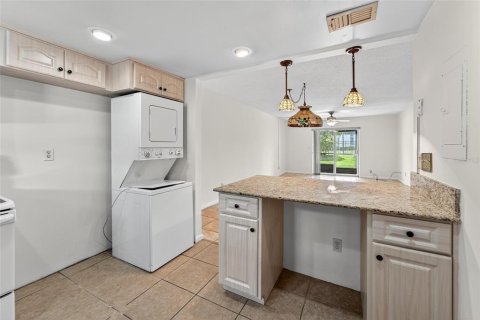 Condominio en venta en Brandon, Florida, 2 dormitorios, 101.26 m2 № 1913417 - foto 15