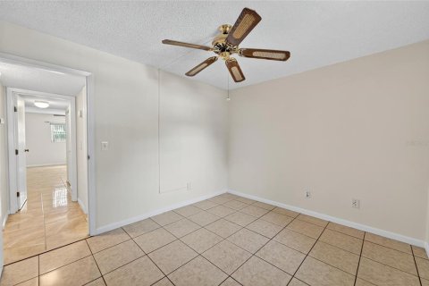 Condominio en venta en Brandon, Florida, 2 dormitorios, 101.26 m2 № 1913417 - foto 27