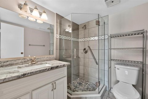 Condominio en venta en Brandon, Florida, 2 dormitorios, 101.26 m2 № 1913417 - foto 23