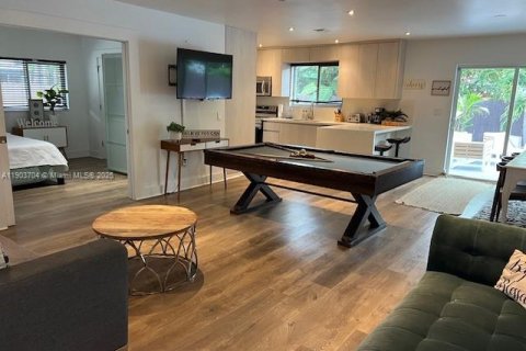 Villa ou maison à Miami, Floride 4 chambres, 157.93 m2 № 1955071