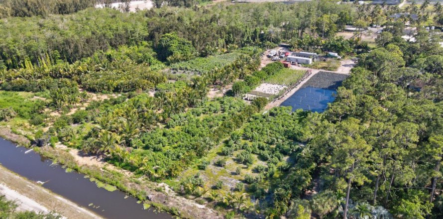 Land in Lake Worth, Florida № 722610