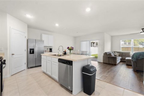 Villa ou maison à vendre à Leesburg, Floride: 4 chambres, 171.5 m2 № 2139632 - photo 6