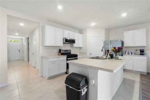 Villa ou maison à vendre à Leesburg, Floride: 4 chambres, 171.5 m2 № 2139632 - photo 5