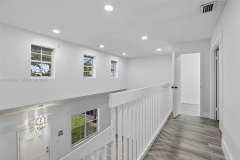 Touwnhouse à louer à Cooper City, Floride: 4 chambres, 183.48 m2 № 2020099 - photo 22