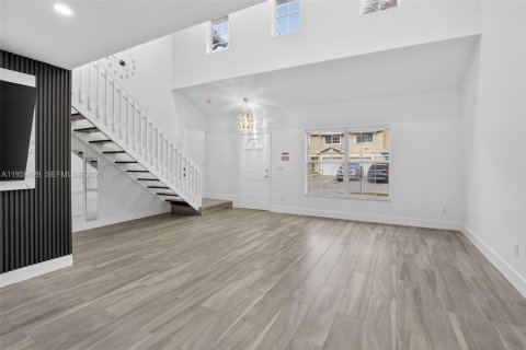 Touwnhouse à louer à Cooper City, Floride: 4 chambres, 183.48 m2 № 2020099 - photo 15