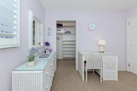 Condo in Venice, Florida, 2 bedrooms  № 1810415 - photo 11